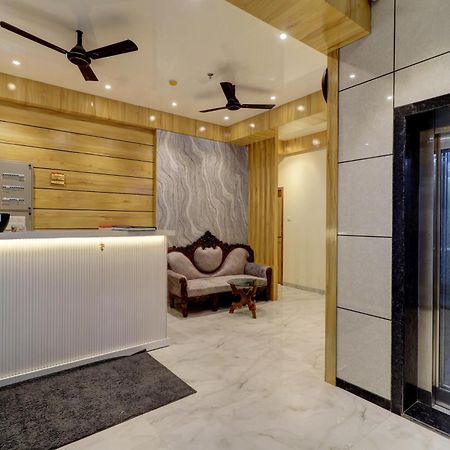 Victory Inn Turambhe Екстериор снимка